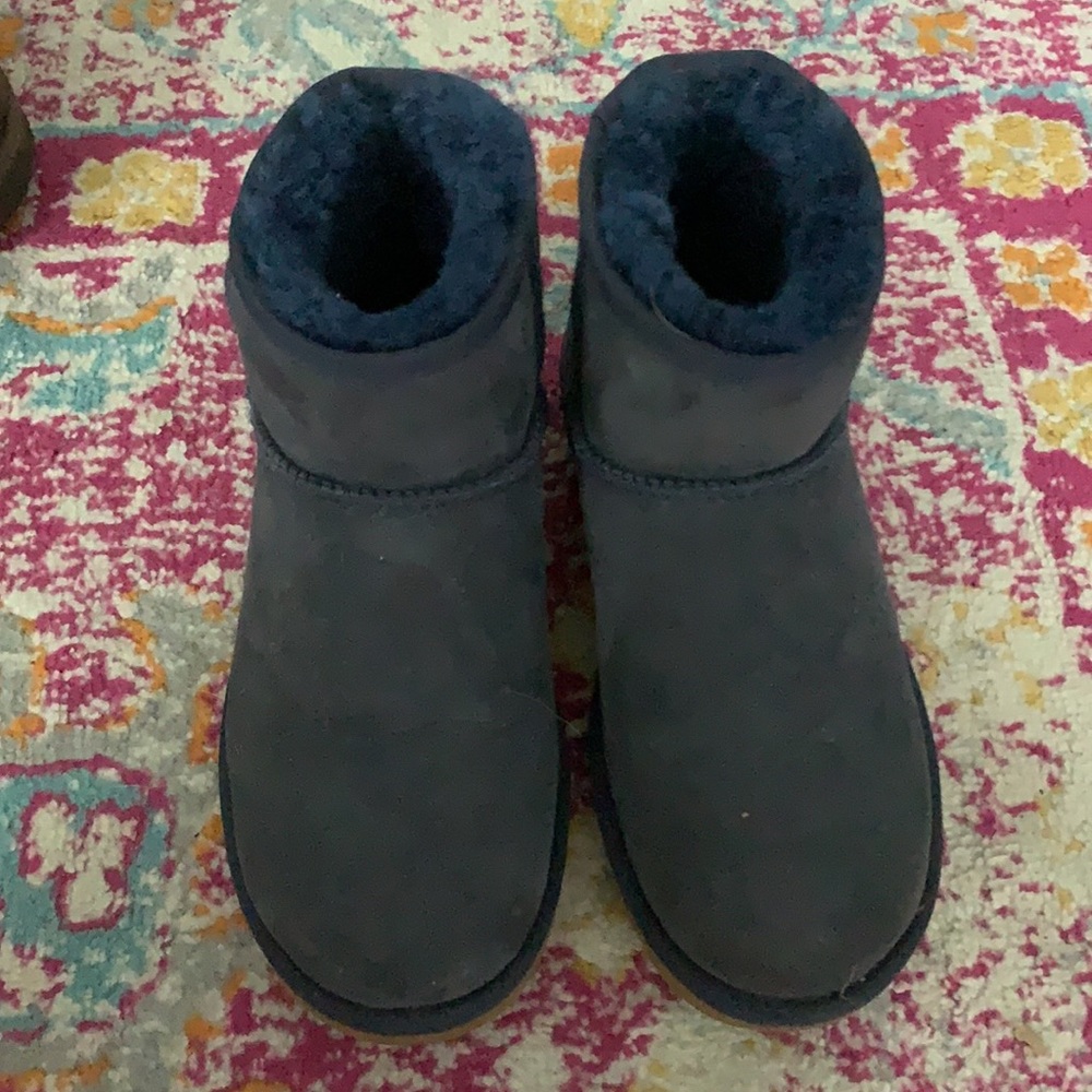 Blue Short Uggs - image 3